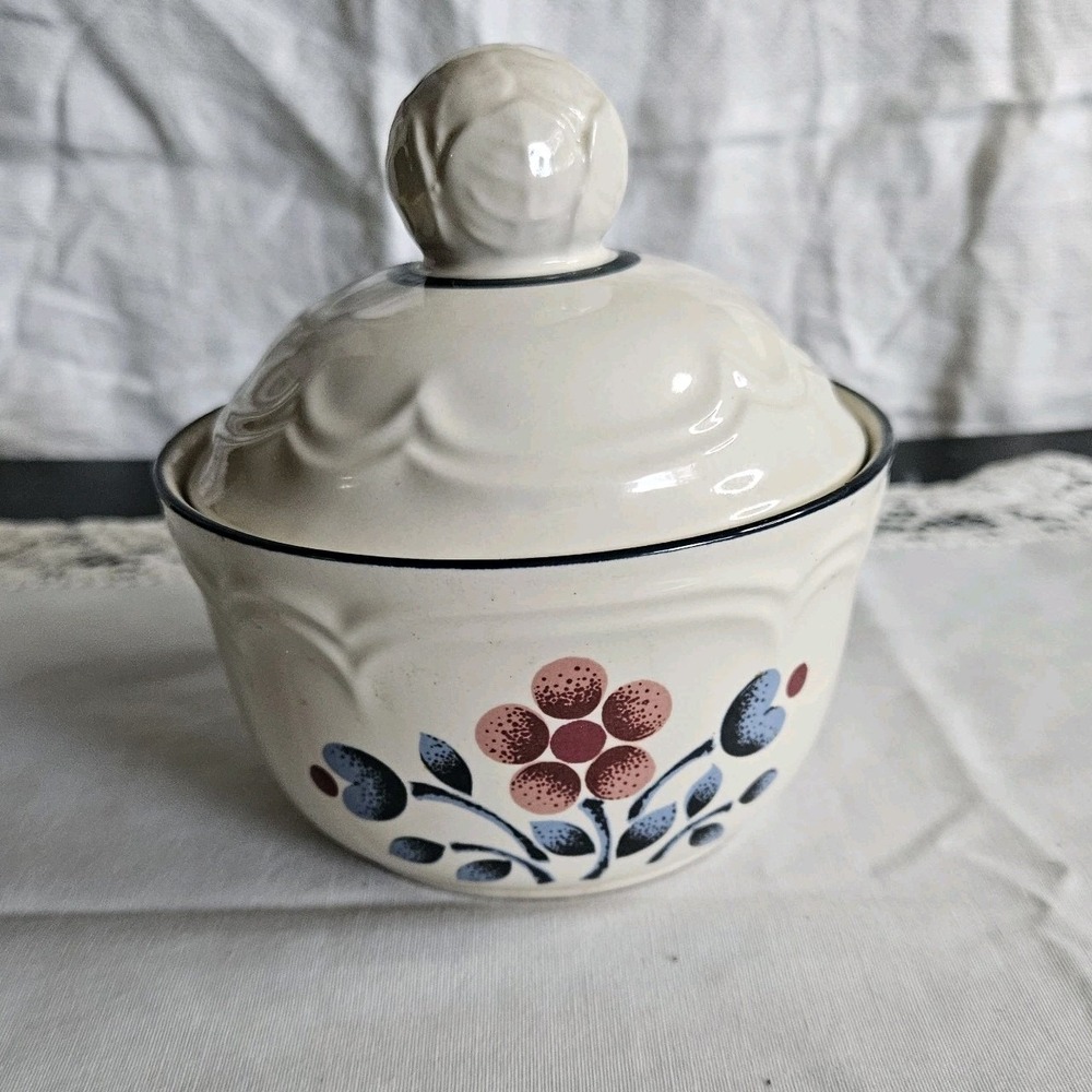 Cumberland Stoneware Brambleberry Covered Sugar Bowl Japan